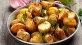 Šefė išdavė tobulai keptų bulvių paslaptį: idealiai tiks prie šaltibarščių (nuotr. Shutterstock.com)