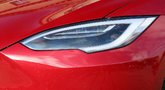 Tesla Model S 75D (nuotr. gamintojo)