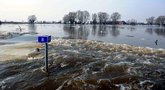 Mokslininkai demonstruoja, kaip klimato atšilimas paveiks pasaulį: po vandeniu atsidurtų trečdalis Lietuvos BNS Foto