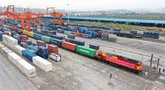 Prekių transportavimas Kinijoje (nuotr. SCANPIX)