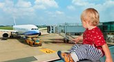Vaikas oro uoste (asociatyvi nuotr.) (nuotr. 123rf.com)