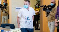 Sveikatos apsaugos ministras Dulkys paskiepytas „AstraZeneca“ vakcina (nuotr. Fotobankas)  