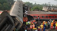 Siaubas Indijoje: per traukinių susidūrimą žuvo mažiausiai 288 žmonės, daugiau kaip 850 buvo sužeisti (nuotr. SCANPIX)
