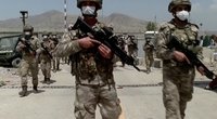 Jau išskraidino 28 tūkst. nuo talibų bėgančių afganistaniečių – baiminasi, kad nespės evakuacijos užbaigti iki rugsėjo (nuotr. stop kadras)