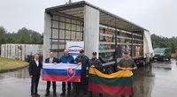Į Lietuvą atvyko humanitarinė siunta iš Slovakijos (nuotr. facebook.com)