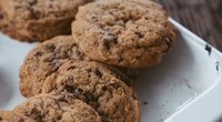 soft_and_chewy_chocolate_chip_cookies  