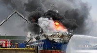 Norvegijoje dega Rusijos žvejybinis traleris (nuotr. SCANPIX)  