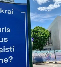 Tarp Vilniaus ir Kauno bokštų išnyra Brazausko dvasia: kodėl miestai pešasi ir kuris laimės?