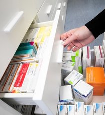 Vyriausybė pritarė pokyčiams dėl vaistų kompensavimo: labiausiai ligotus skatins rinktis pigiausius 