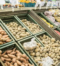 Populiariausia lietuviška daržovė brangs? Ūkininkai užsimena apie kainų pokyčius