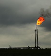 Slaptoji naftos diplomatija: kaip kilstelėjo kainas