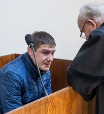 Vilniuje mažametę ir dvi moteris užpuolęs pedofilas – teisme: jis aukai grasino mirtimi