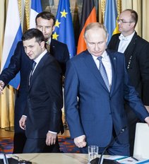Taikos derybos tarp Ukrainos ir Rusijos: kol Zelenskį drasko sąjungininkai, Ukraina tarė paskutinį žodį