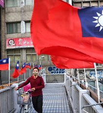 Opozicija apie valdančiųjų pažadus atverti Taivano rinką: „Melo kojos trumpos“