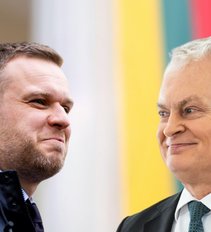 Susitiko dėl ambasadorių nesutariantys Nausėda ir Landsbergis: žada žinių artimiausiu metu