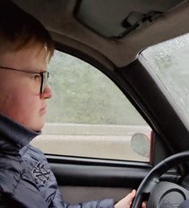Gatvėmis važinėjantys nepilnamečiai gąsdina kitus vairuotojus: „Jie gi nemąsto per daug“