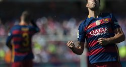 Luiso Suarezo „hat-trickas“ padovanojo „Barcelonai“ čempionų titulą