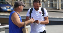 „Sevilla“ trenerio kirtis Lietuvai: profesionalai žaidžia ant natūralios vejos
