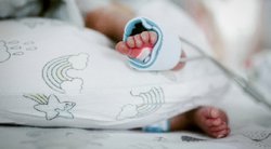 Lenkijoje septynių vaikų motina pagimdė „stebuklingą“ penketuką (nuotr. SCANPIX)