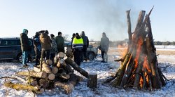 Ūkininkai įžiebė protesto laužus (Lukas Balandis/BNS)