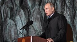 Vladimiras Putinas persigando: kažkas renka rusų biologinius duomenis ir ruošiasi išnaikinti (nuotr. SCANPIX)