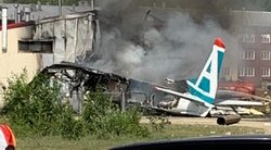 Leisdamasis Rusijoje sudužo ir užsidegė keleivinis lėktuvas (nuotr. ATV)