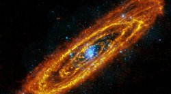 Andromedos galaktika (nuotr. SCANPIX)