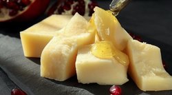 Anglijos pasididžiavimas – čederio sūris: deriniams su daržovėmis, pusryčių patiekalams ir užkandžiams  