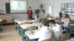 Rusų kalbos mokytojai pyksta dėl raginimų persikvalifikuoti: „Esame ne aštuoniolikmečiai“ (nuotr. stop kadras)