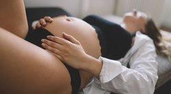 Seksas nėščioms (nuotr. 123rf.com)