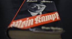 Vokietijoje į knygynus sugrįžta Hitlerio „Mein Kampf“ (nuotr. SCANPIX)