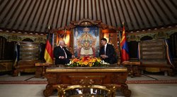 Vokietijos prezidentas su žmona pradėjo valstybinį vizitą Mongolijoje (nuotr. SCANPIX)