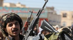 Jemeno hučiai teigia surengę naujus išpuolius prieš laivus ir fregatas Raudonojoje jūroje