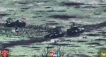 Sunaikinti rusų tankai (nuotr. stop kadras)