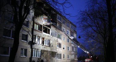 Vyriausybė skyrė 311 tūkst. eurų Viršuliškių daugiabučio gaisro padariniams šalinti  (nuotr. Broniaus Jablonsko)