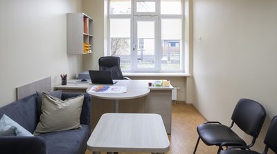Direktorės kabinetą Kaune pakeitė neatpažįstamai: pamatę neteko žado (nuotr. Namų idėja su IKEA)  