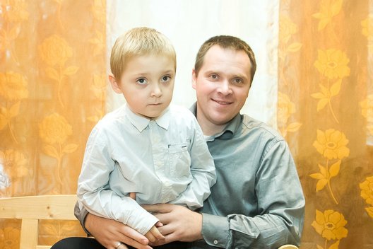 Adomas Dimša su tėčiu Arvydu (nuotr. Tv3.lt/Ruslano Kondratjevo)
