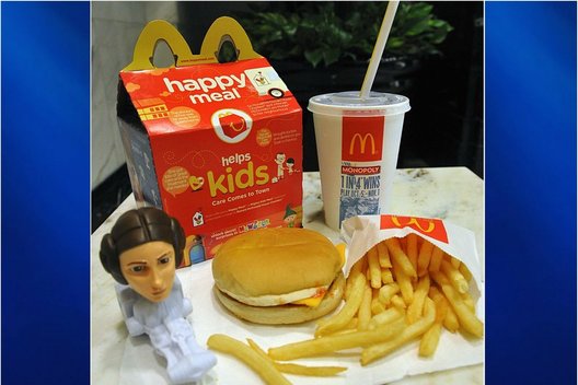 „McDonald's“ rinkinukas vaikams (nuotr. SCANPIX)