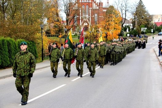 Lietuvos kariuomenė į atsargą išleis beveik tūkstantį šauktinių (nuotr. KAM)