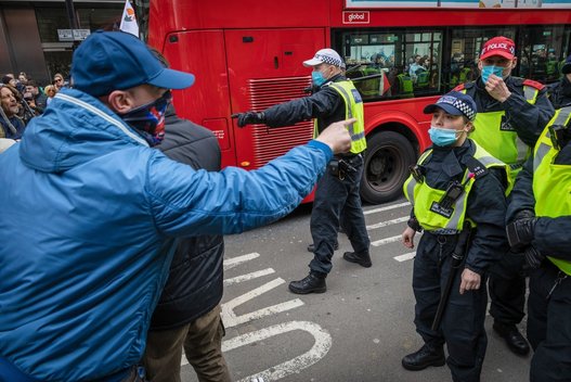 JK policija sulaikė 36 žmones per protestą prieš suvaržymus dėl koronaviruso (nuotr. SCANPIX)