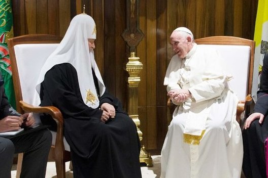 Patriarchas Kirilas ir popiežius Pranciškus (nuotr. SCANPIX)