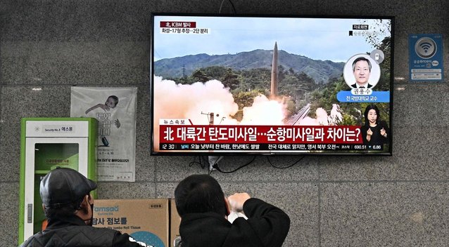 Šiaurės Korėja paleido „nenustatytą balistinę raketą“ (nuotr. SCANPIX)