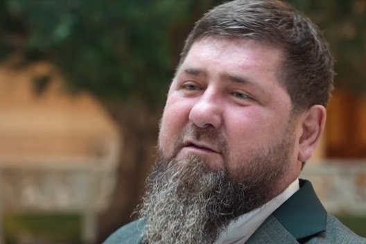 Kadyrovo sūnus sumušė kalinį, Čečėnijos vadovas žadėjo pulti ir kitas valstybes (nuotr. Gamintojo)