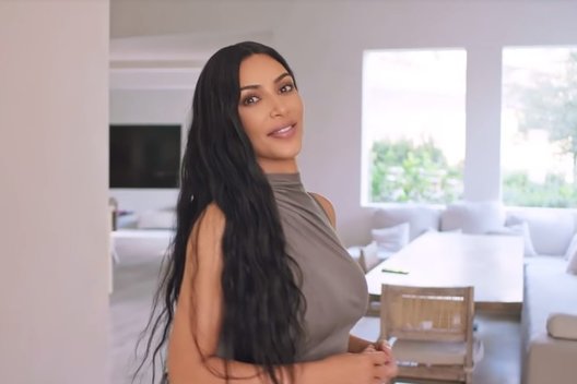 Kim Kardashian namai (Vogue nuotr.) (nuotr. YouTube)