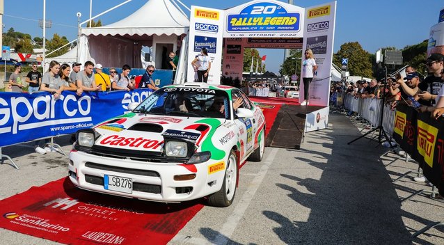 „Rally Legend“ varžybose dalyvavęs „Auto Moto Parkas“ komandos  ekipažas (nuotr. komandos archyvo)