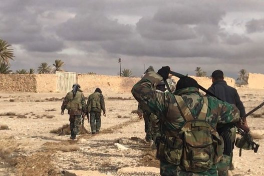 Rusijos palaikoma Sirijos kariuomenė įžengė į Palmyrą (nuotr. SCANPIX)
