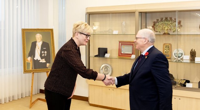 Ministrė Pirmininkė susitiko su Kanados Senato pirmininku George‘u J. Furey (nuotr. Organizatorių)