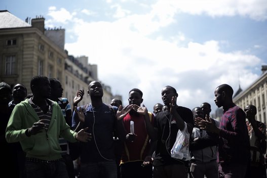 Paryžiuje vyksta migrantų protestai (nuotr. SCANPIX)