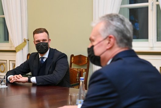 Gabrielius Landsbergis ir Gitanas Nausėda (nuotr. Roberto Dačkaus)