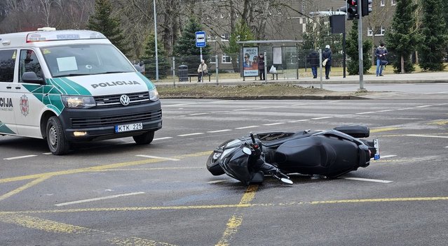 Motociklo avarija Vilniuje (nuotr. Broniaus Jablonsko)